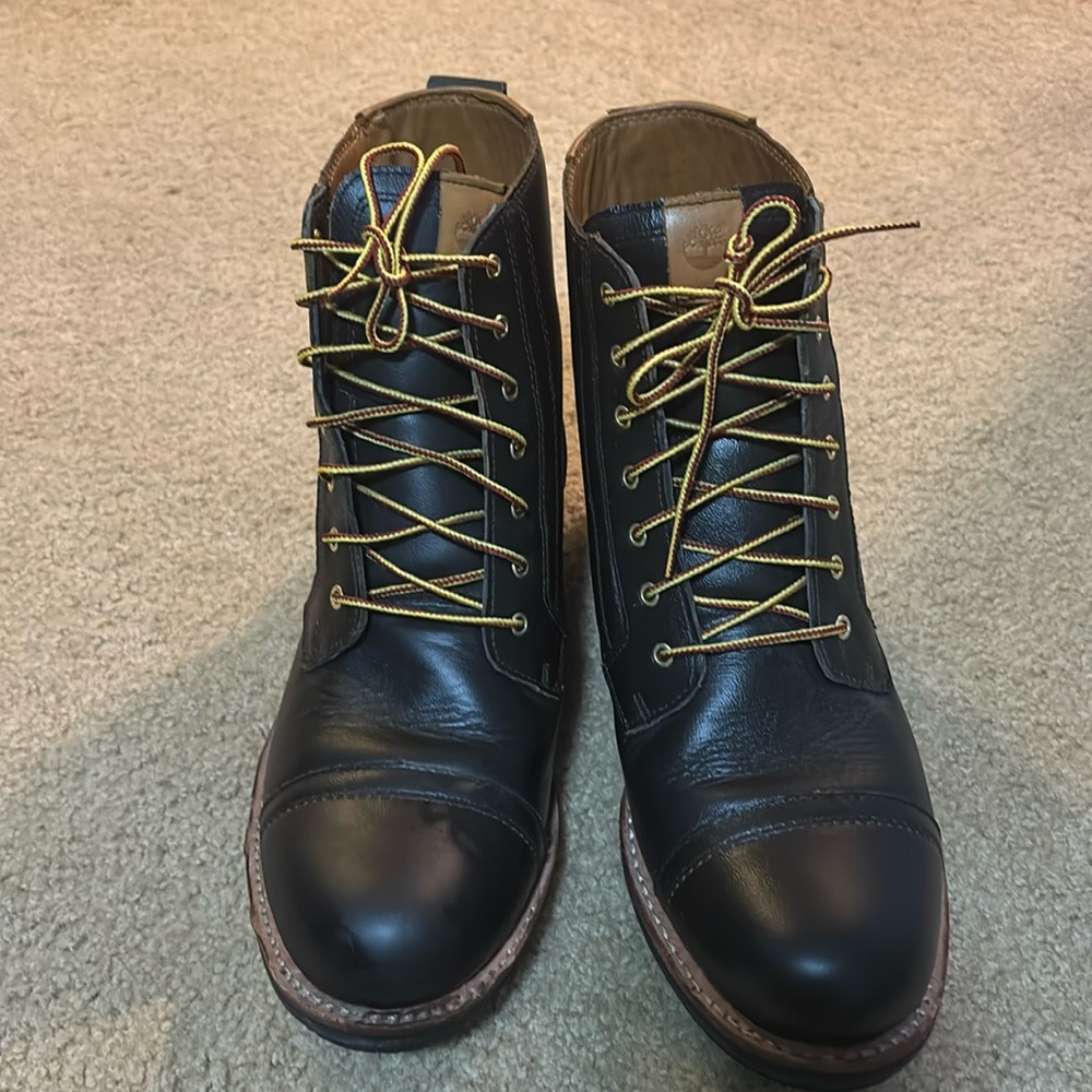Timberland brown leather boots